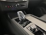Volvo XC90 (2026) B5 AWD AUT BLACK EDITION PLUS  - náhled 40