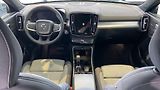 Volvo XC40 (2026) PLUS DARK, B4 FWD, 145+10 kW / - náhled 12