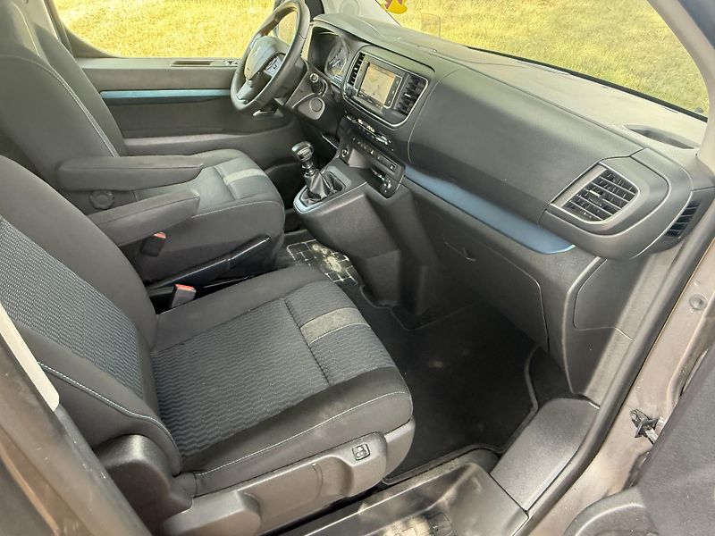 Peugeot Traveller 2,0HDI 110kW Odpočet DPH - fotka 10 z 24