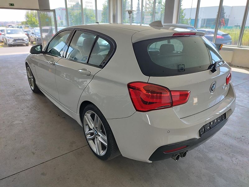 BMW Řada 1 (2017) 120I,135KW,MANUÁL.ALU,NAVI - fotka 7 z 29