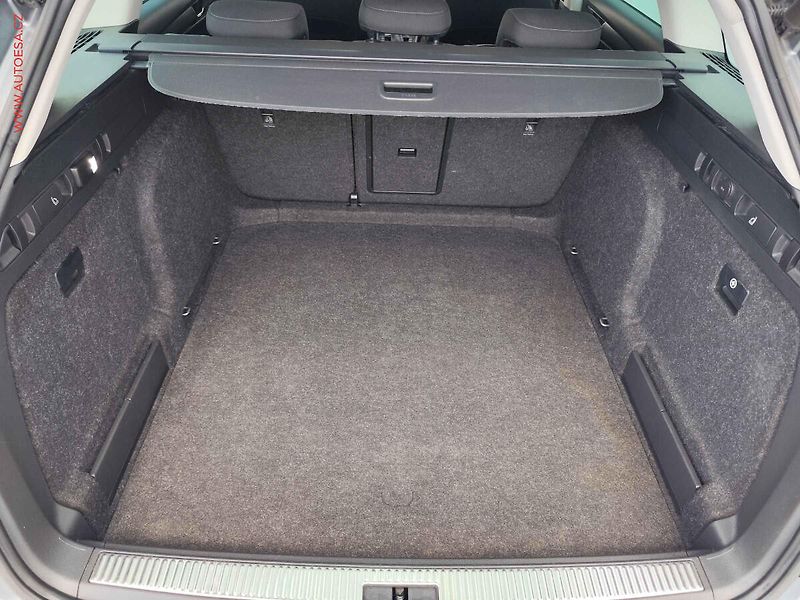 Škoda Superb (2020) 2.0TDi, ČR, DSG, LED, kamera - fotka 7 z 31