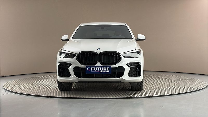BMW X6 30d AUT xDrive M-paket - fotka 3 z 30
