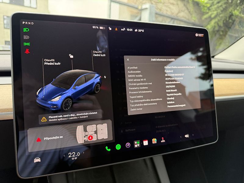 Tesla Model Y Long Range AWD - fotka 27 z 41