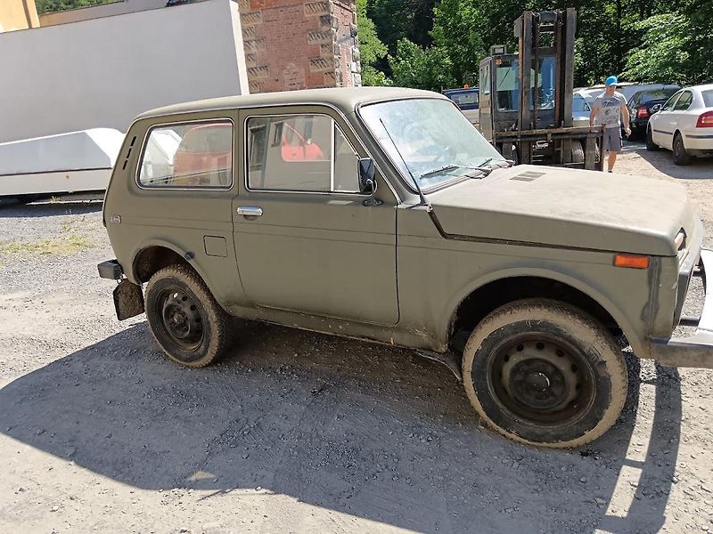 Lada Niva - fotka 2 z 9