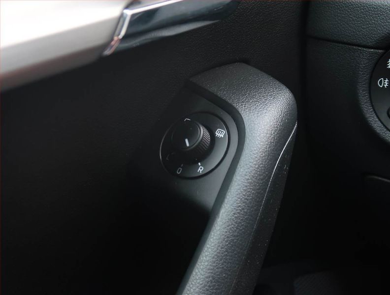 Škoda Octavia (2019) Style Plus 2.0 TSI - fotka 19 z 23