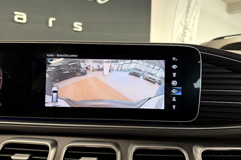 Mercedes-Benz GLS (2019) GLS 400d 4Matic AMG Line - fotka 107 z 111