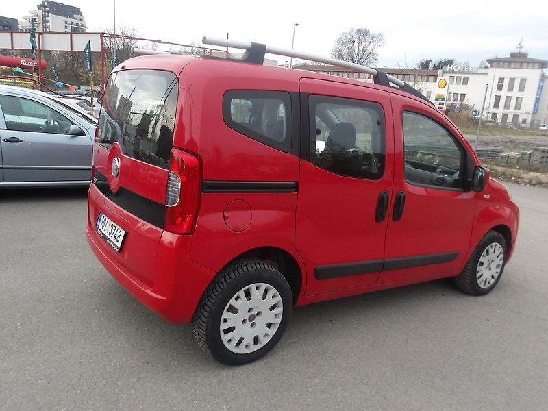 Fiat Qubo 1,4i ČR 1.MAJITELKA !!! - fotka 8 z 28