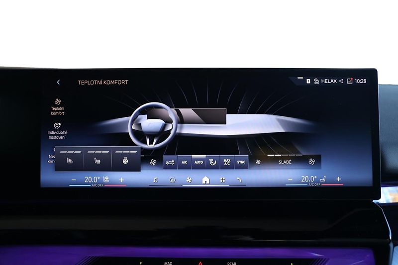 BMW i5 xDrive 40 - fotka 19 z 32