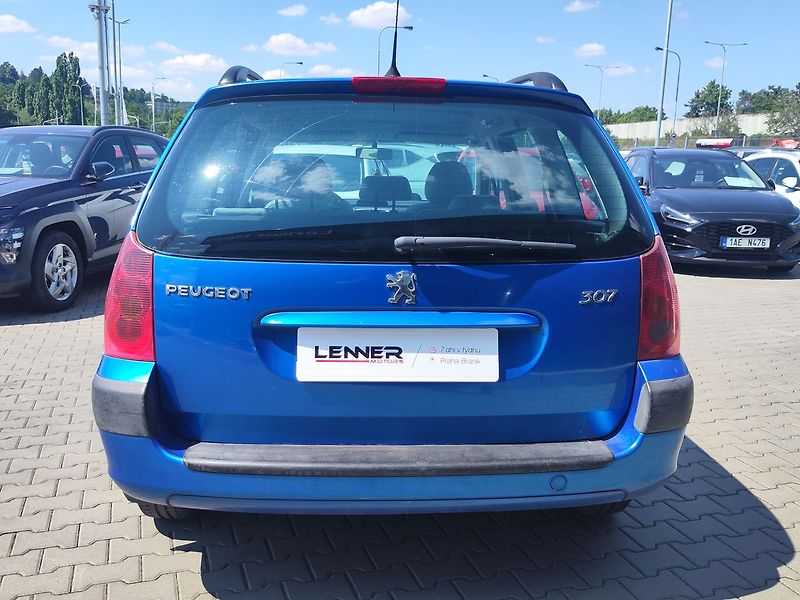 Peugeot 307 1.4i/65kW - fotka 6 z 20