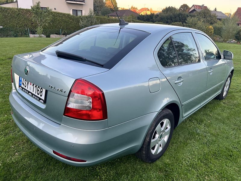 Škoda Octavia 1.6TDI 77KW,DIGIKLIMA,WEBASTO - fotka 7 z 45