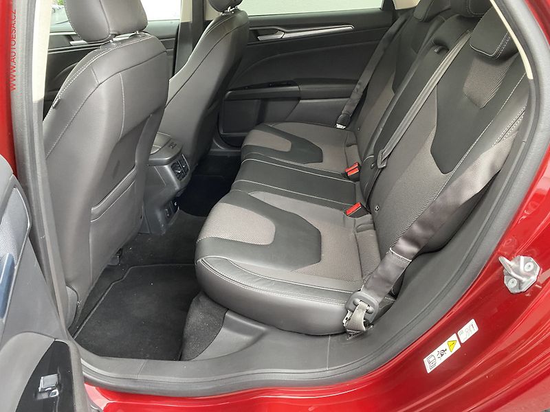 Ford Mondeo (2016) 2.0 EB, Titanium, AT, kůže - fotka 10 z 17