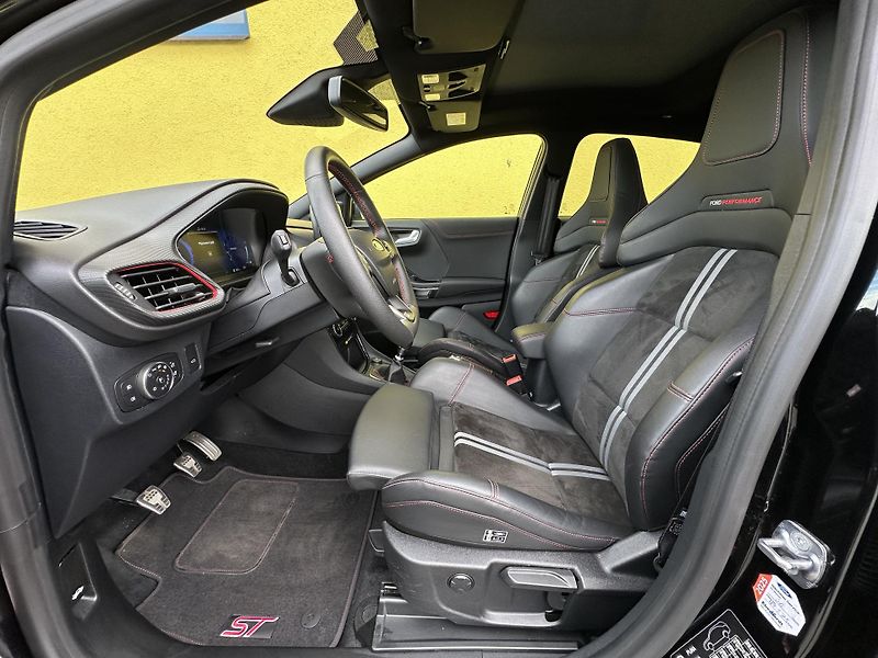 Ford Puma (2023) ST PERFORMANCE *147kW* B&O - fotka 9 z 47