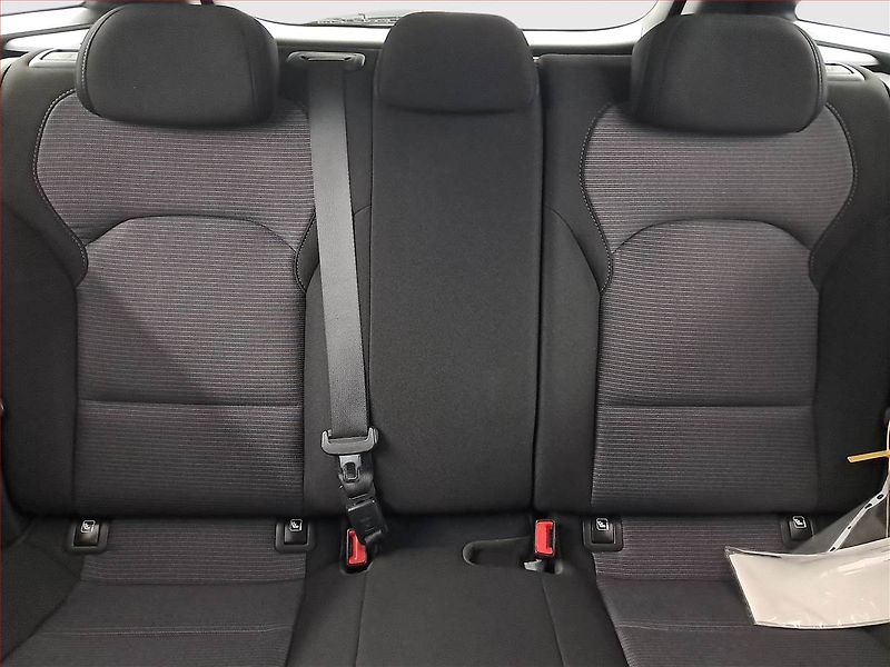 Hyundai i30 (2020) Comfort 1.0 T-GDI, Serv.kniha - fotka 10 z 18