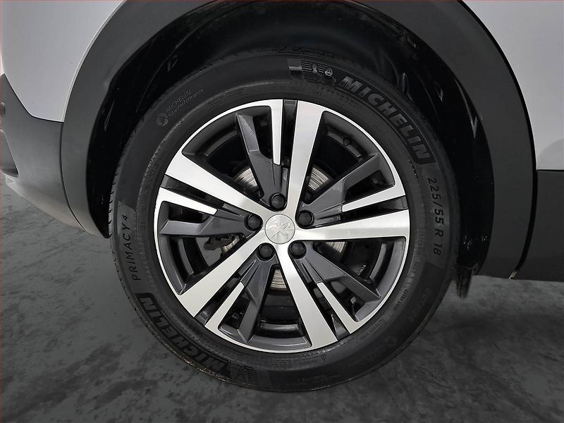 Peugeot 3008 (2022) 1.5 BlueHDi, Serv.kniha, Kůže - fotka 15 z 18