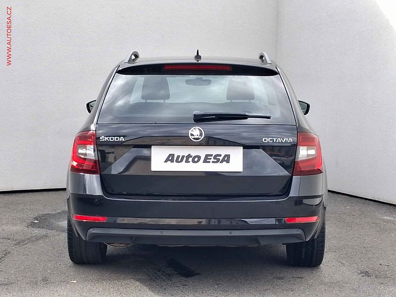 Škoda Octavia (2017) 2.0 TDi, Drive, LED, navi - fotka 5 z 19
