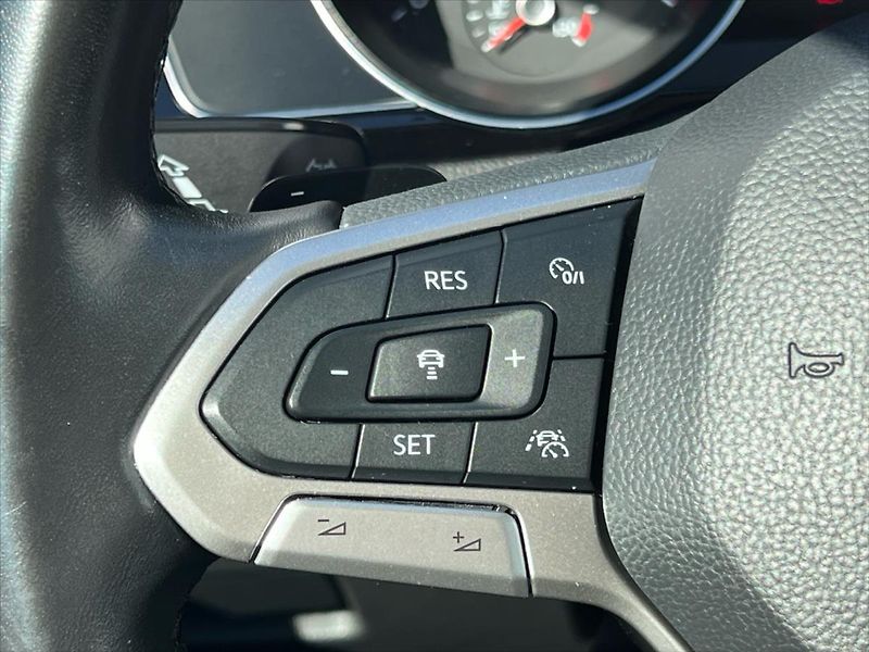 Volkswagen Passat Variant 2,0 TDi 140kW 7DSG 4Motion  B8 - fotka 19 z 25