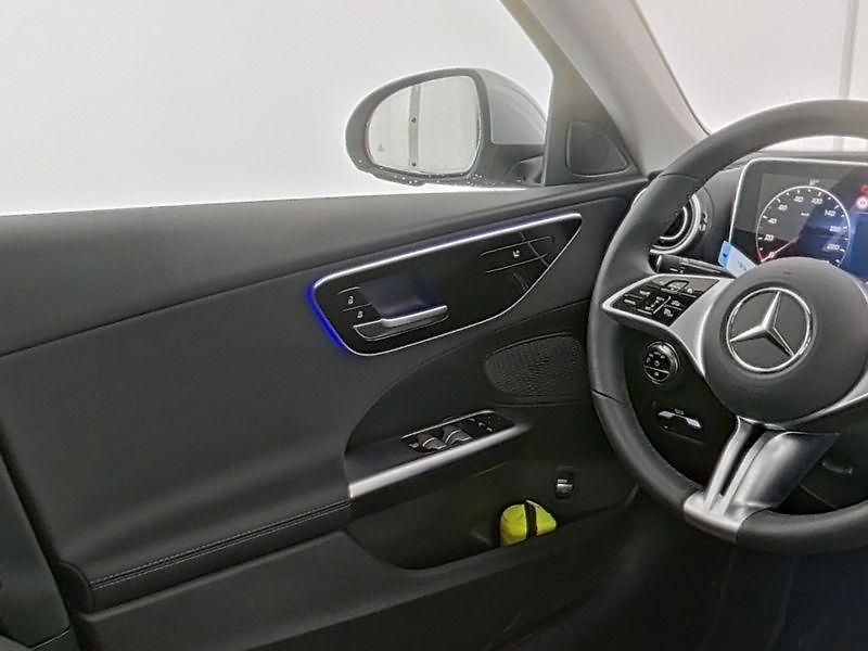 Mercedes-Benz Třídy C C180 Avantgarde Advance - fotka 9 z 9