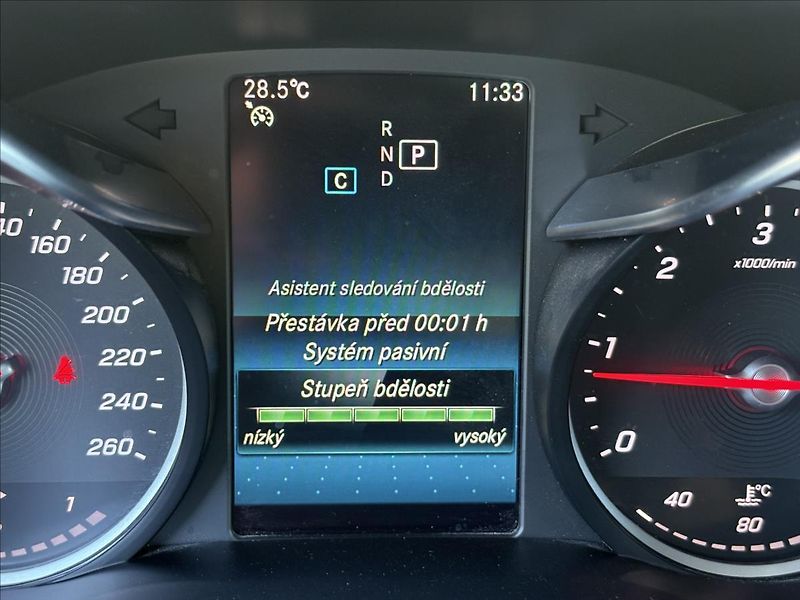 Mercedes-Benz Třídy C 2,0 220d 143kW 4M,AVG,Led,Pano - fotka 24 z 48