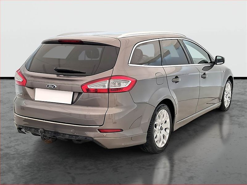 Ford Mondeo (2014) Titanium 2.0 TDCi, Navi - fotka 5 z 18