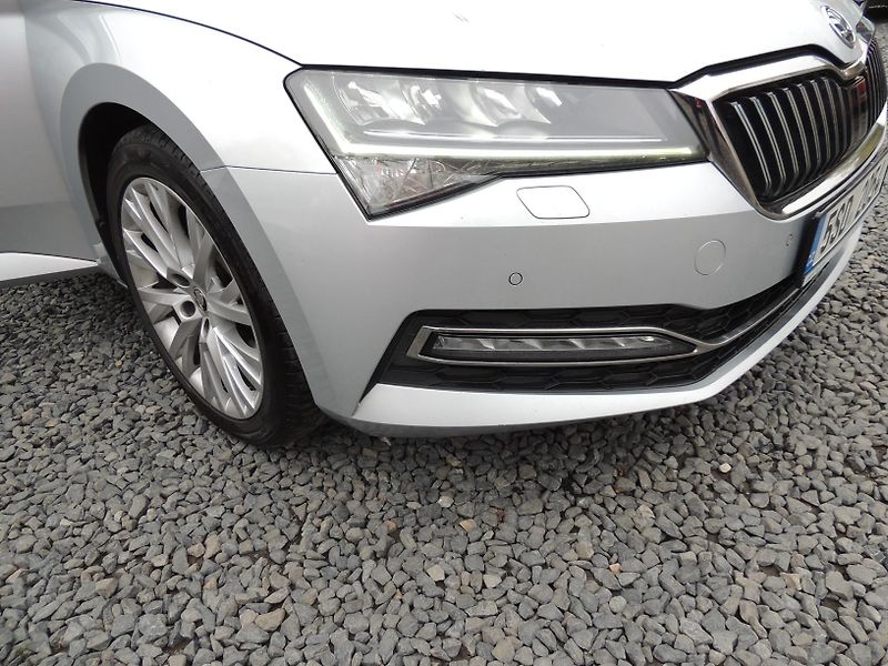 Škoda Superb (2020) 2.0TDi,110kw,Style,webasto,ČR - fotka 38 z 39
