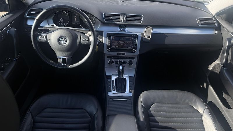 Volkswagen Passat Variant (2013) 2.0TDI 130KW DSG 4MOTION - fotka 15 z 30