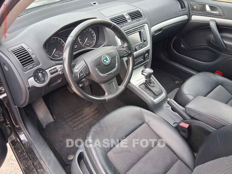 Škoda Octavia (2012) 2.0TDi, DSG - fotka 3 z 3
