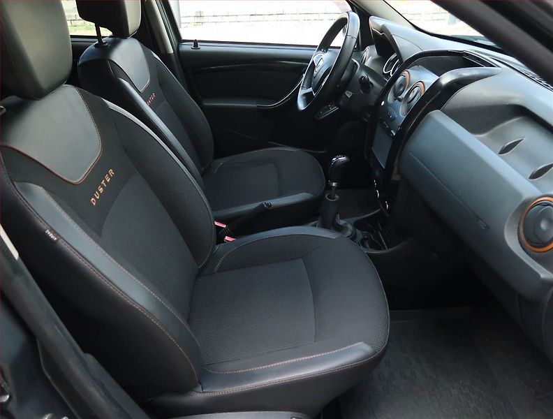 Dacia Duster (2017) 1.6 SCe, ČR,1.maj, Serv.kniha - fotka 9 z 17