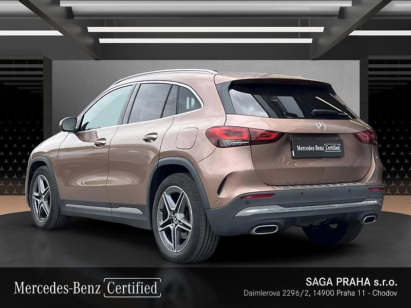 Mercedes-Benz GLA 250 4MATIC AMG Line Panorama - fotka 7 z 18