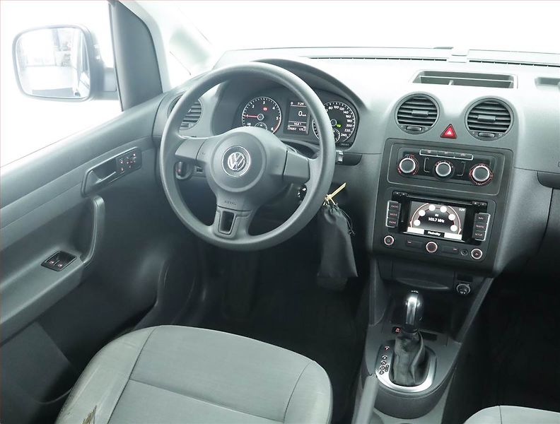 Volkswagen Caddy (2012) 2.0 TDI - fotka 7 z 22