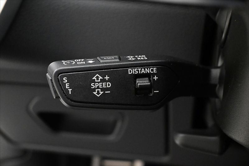 Audi A6 3,0 TDI 210 kW QUATTRO S-LINE - fotka 23 z 32