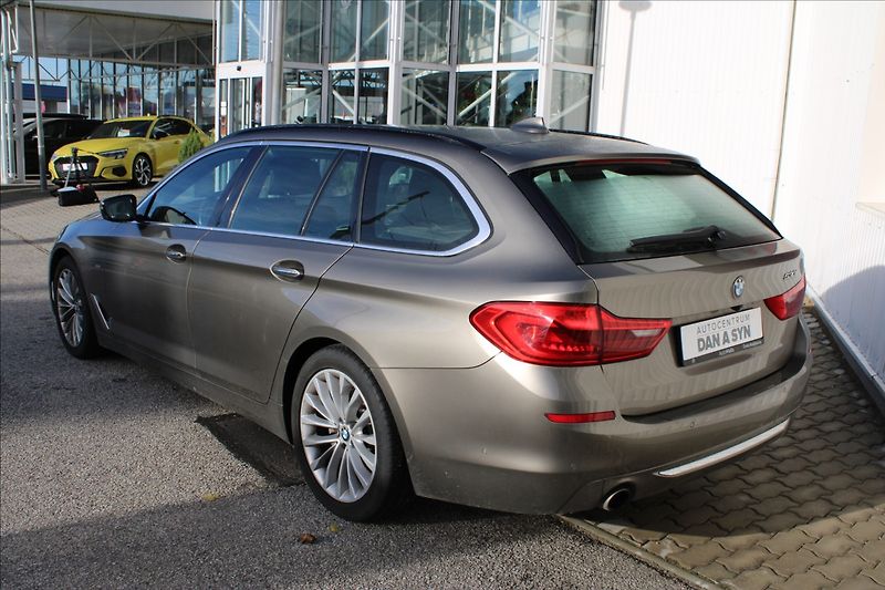 BMW Řada 5 2,0 530i Luxury - fotka 4 z 4