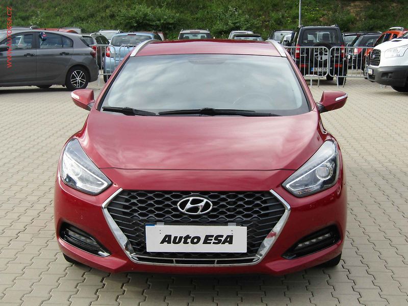 Hyundai i40 (2019) 1.6CRDi, 1.maj,ČR, servis - fotka 2 z 22