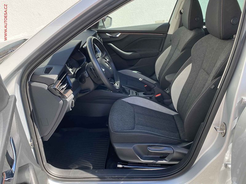 Škoda Kamiq (2023) 1.0 TSi, 1.maj,ČR, Style - fotka 9 z 20