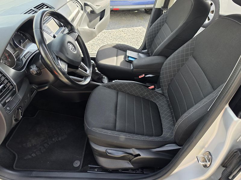 Škoda Fabia 1.2 TSI 81KW Park Senzor Led - fotka 10 z 12