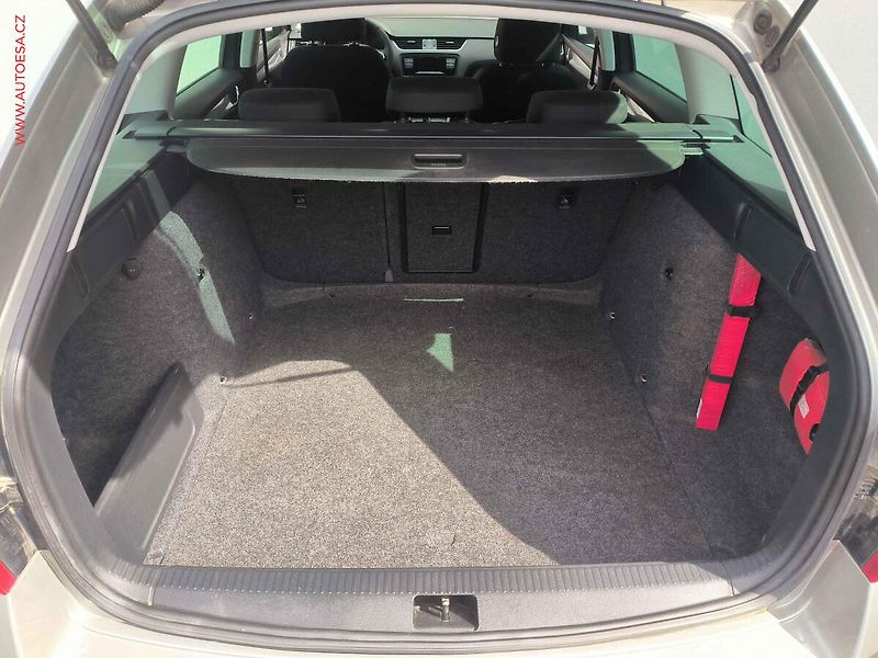 Škoda Octavia (2015) 1.6 TDi, Ambiente, STK7/28 - fotka 7 z 19