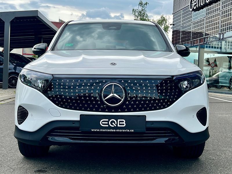 Mercedes-Benz EQB (2025) 250+ Electric Art - fotka 8 z 30