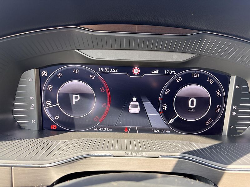 Škoda Superb 2.0TDI DSG MATRIX CANTON - fotka 43 z 59