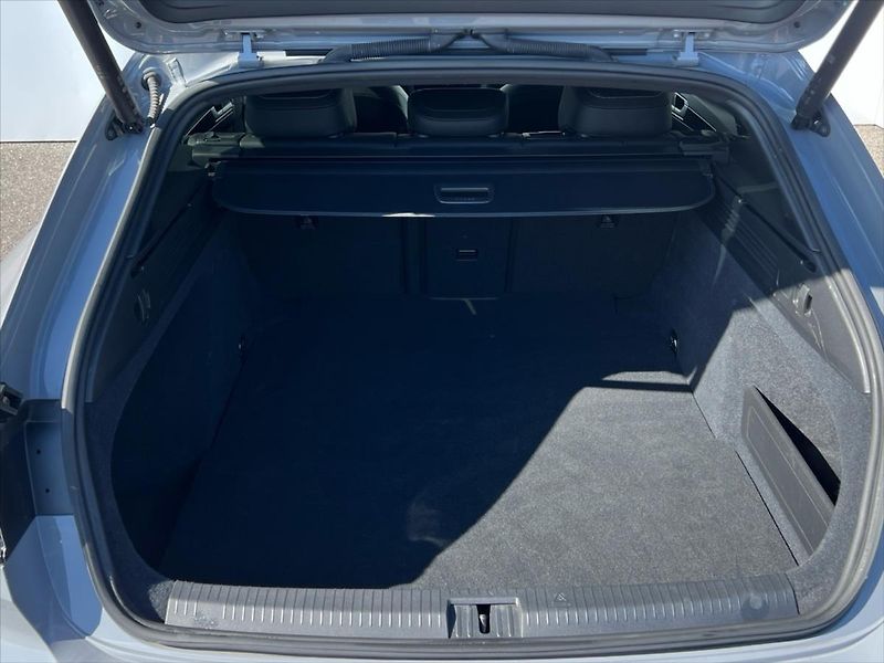 Volkswagen Arteon Shooting Brake 2,0 TDi 110 kW 7DSG R-LINE - fotka 14 z 28