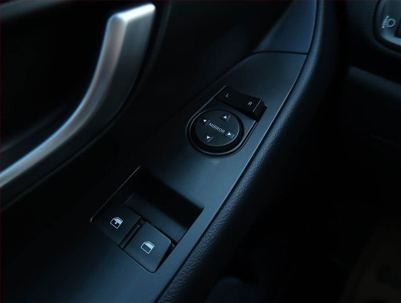 Hyundai i30 (2024) 1.0 T-GDI, Serv.kniha, Navi - fotka 17 z 19