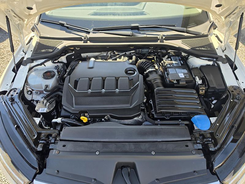 Škoda Octavia 2.0 TDI  - fotka 22 z 23