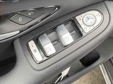 Mercedes-Benz Třídy C (2016) 1.6, AT, LED - náhled 11