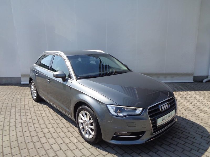 Audi A3 1.4 TSI Attraction  92 kW - fotka 6 z 20