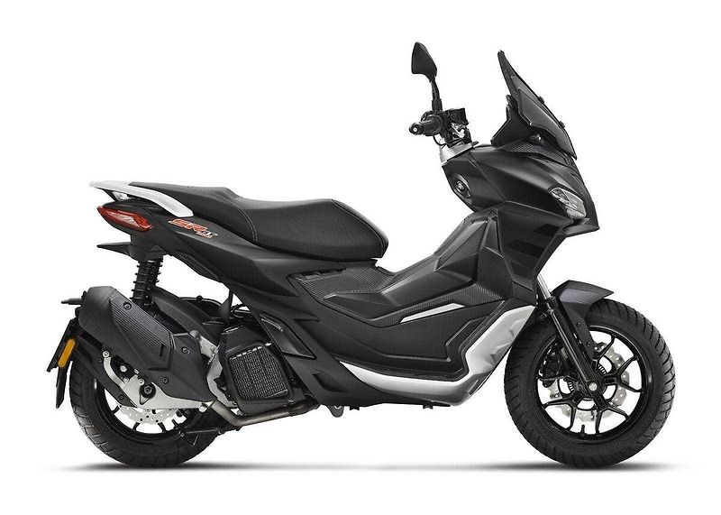 Aprilia SR GT 200 (2026) Akce 0% navýšení - fotka 5 z 8