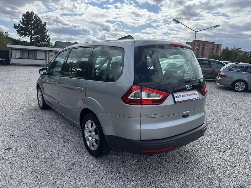 Ford Galaxy 2.0-16V(107KW)7SEDAČEK - fotka 7 z 45