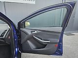 Ford Focus 1.0 92kW,VÝHŘEV,2xKOLA,SERVIS - náhled 34