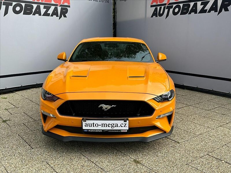 Ford Mustang 5,0 V8 331kW - CZ - AUTOMAT - fotka 2 z 42