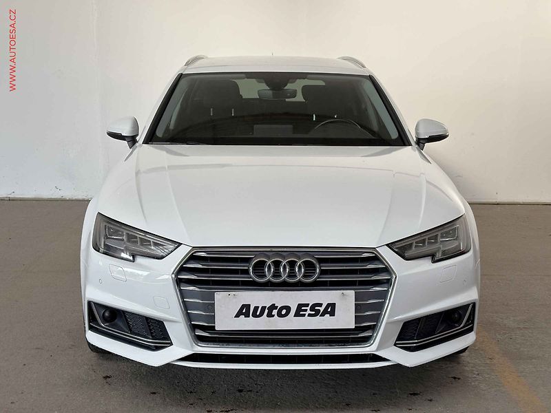 Audi A4 (2017) 3.0 TDi, S-line, AT, navi - fotka 2 z 18