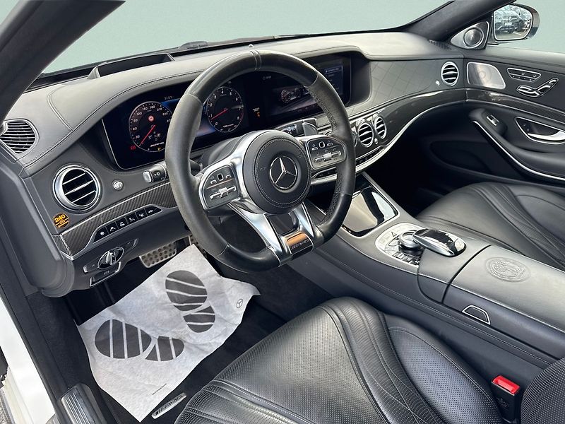 Mercedes-Benz Třídy S 63 AMG 4MATIC - fotka 9 z 23