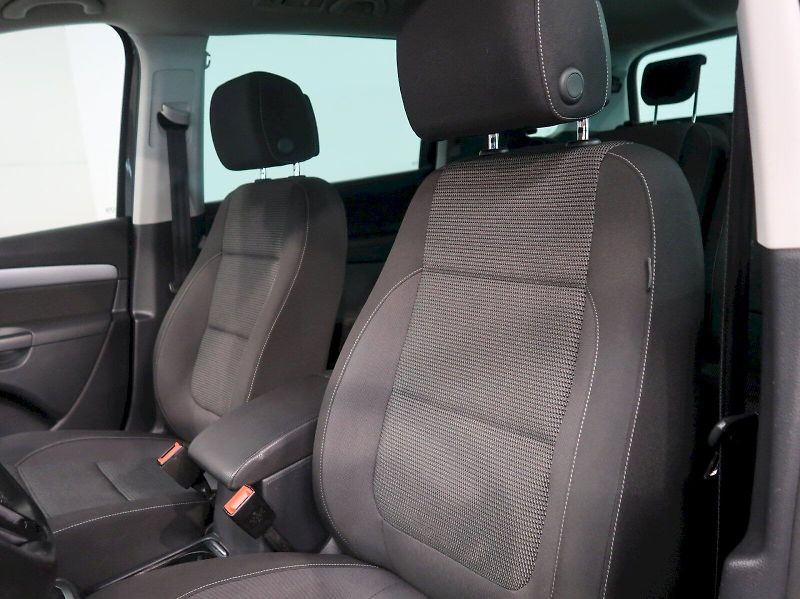 Volkswagen Sharan (2016) HIGHLINE 2.0TDI 110KW DSG TAŽN - fotka 15 z 36