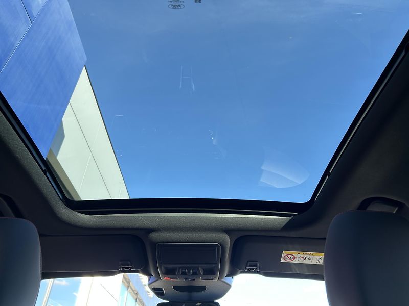 Ford Kuga ST-Line X 2.5 PHEV 134 kW - fotka 17 z 44